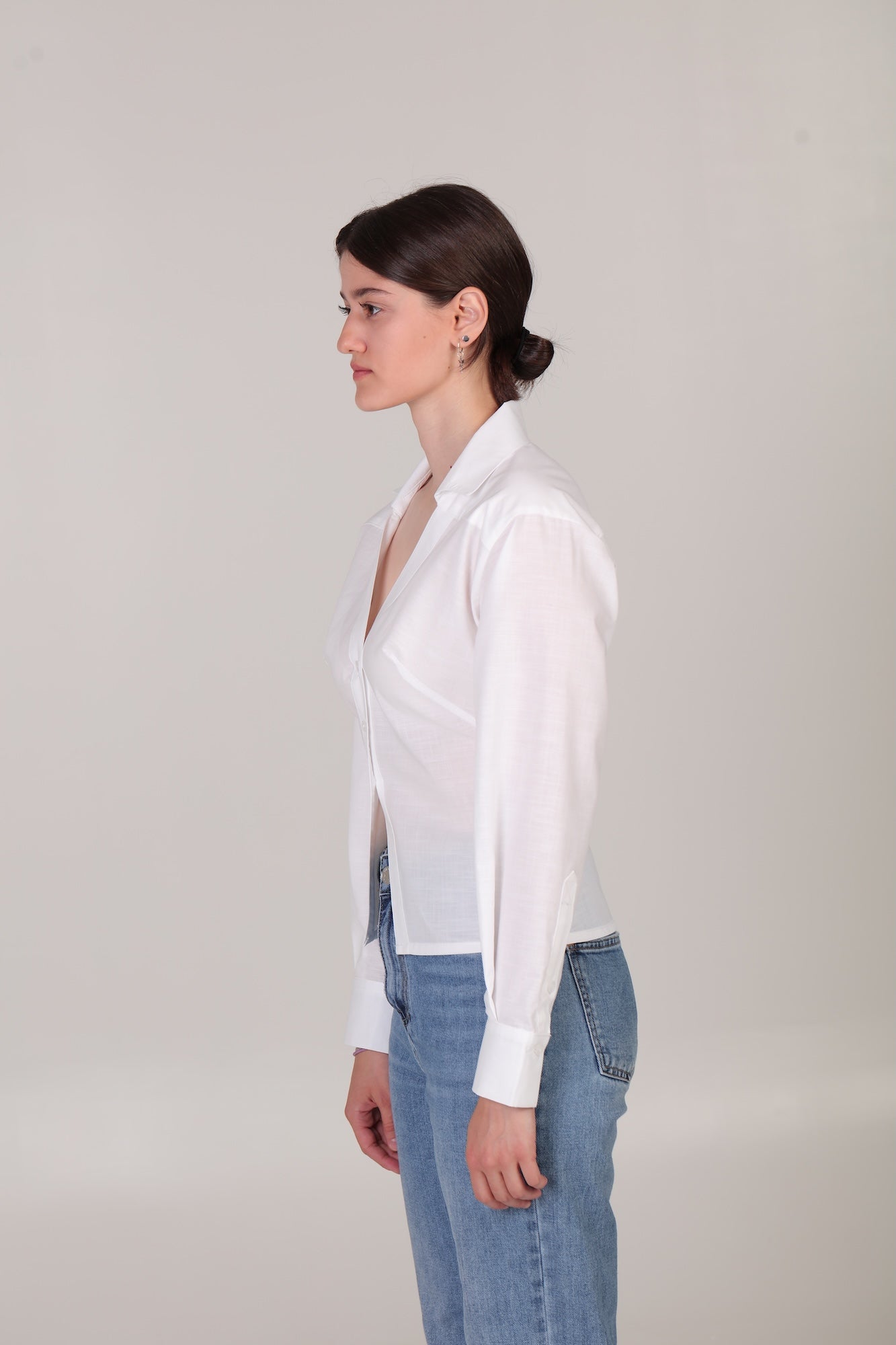 Signature V Shirt