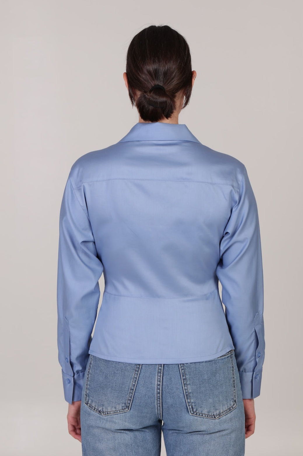 Signature V Shirt